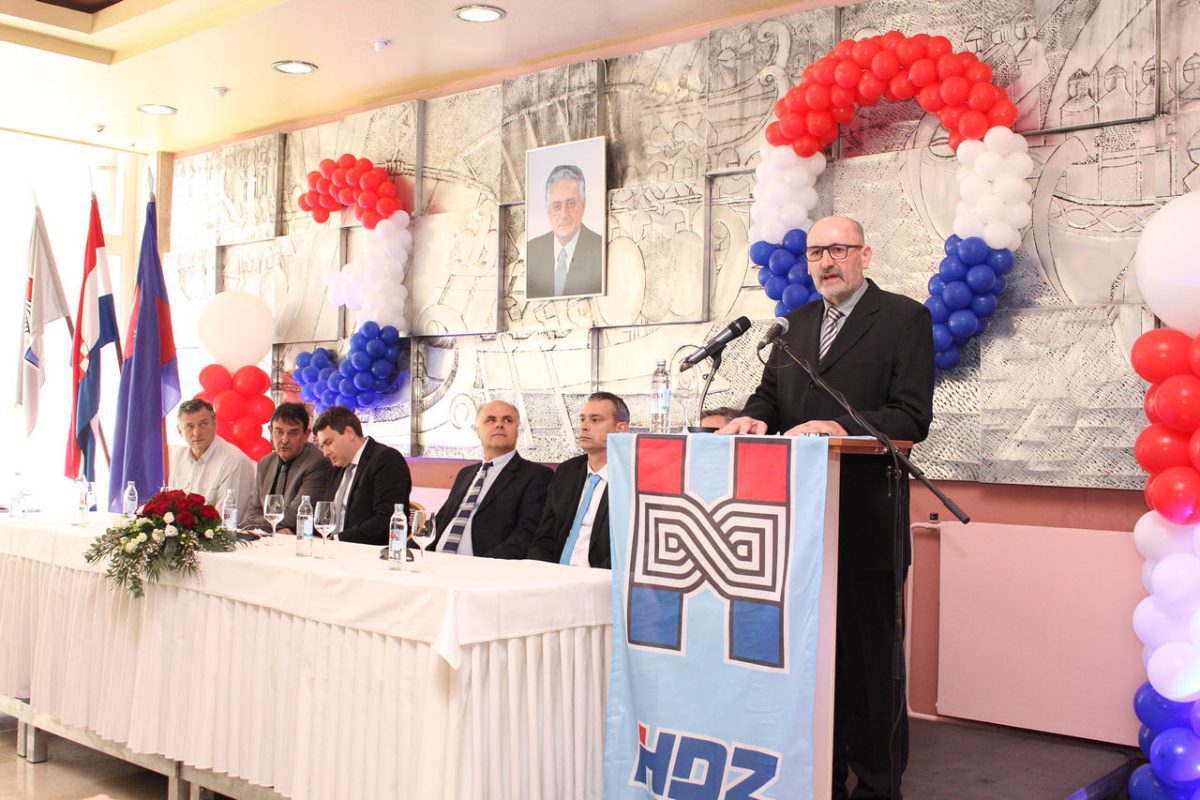 HDZ-30yrs-27