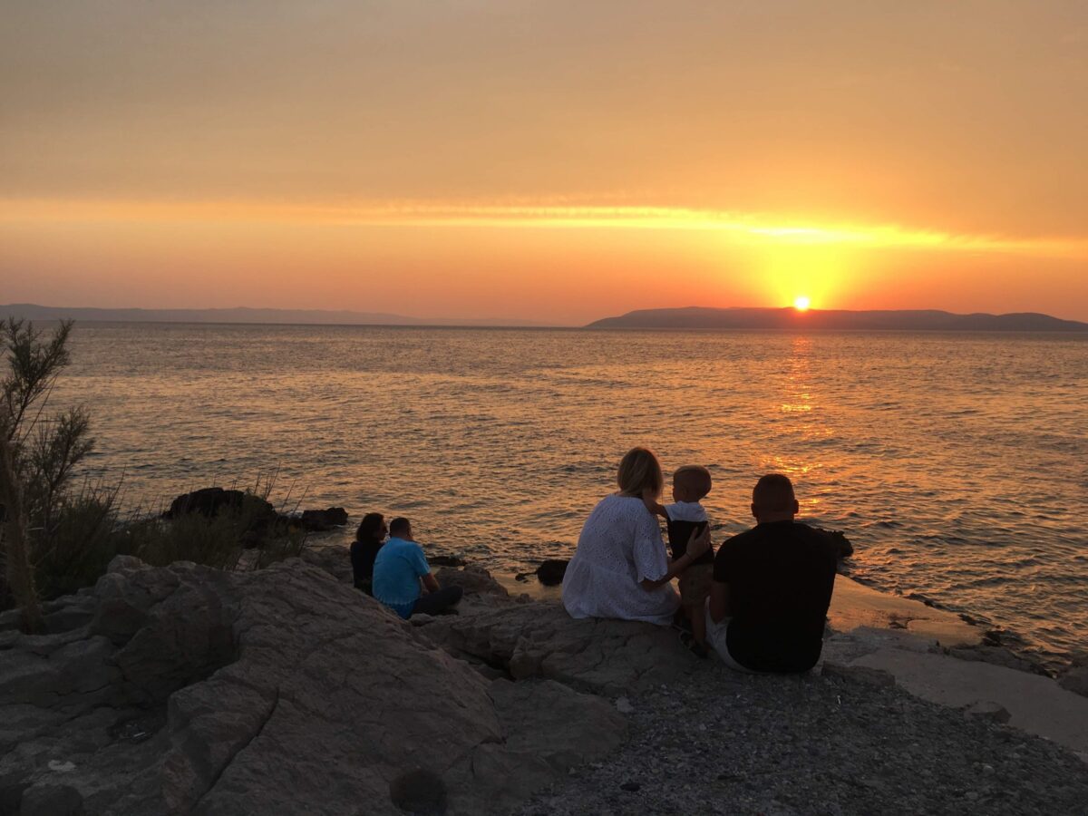 received_247680126557157