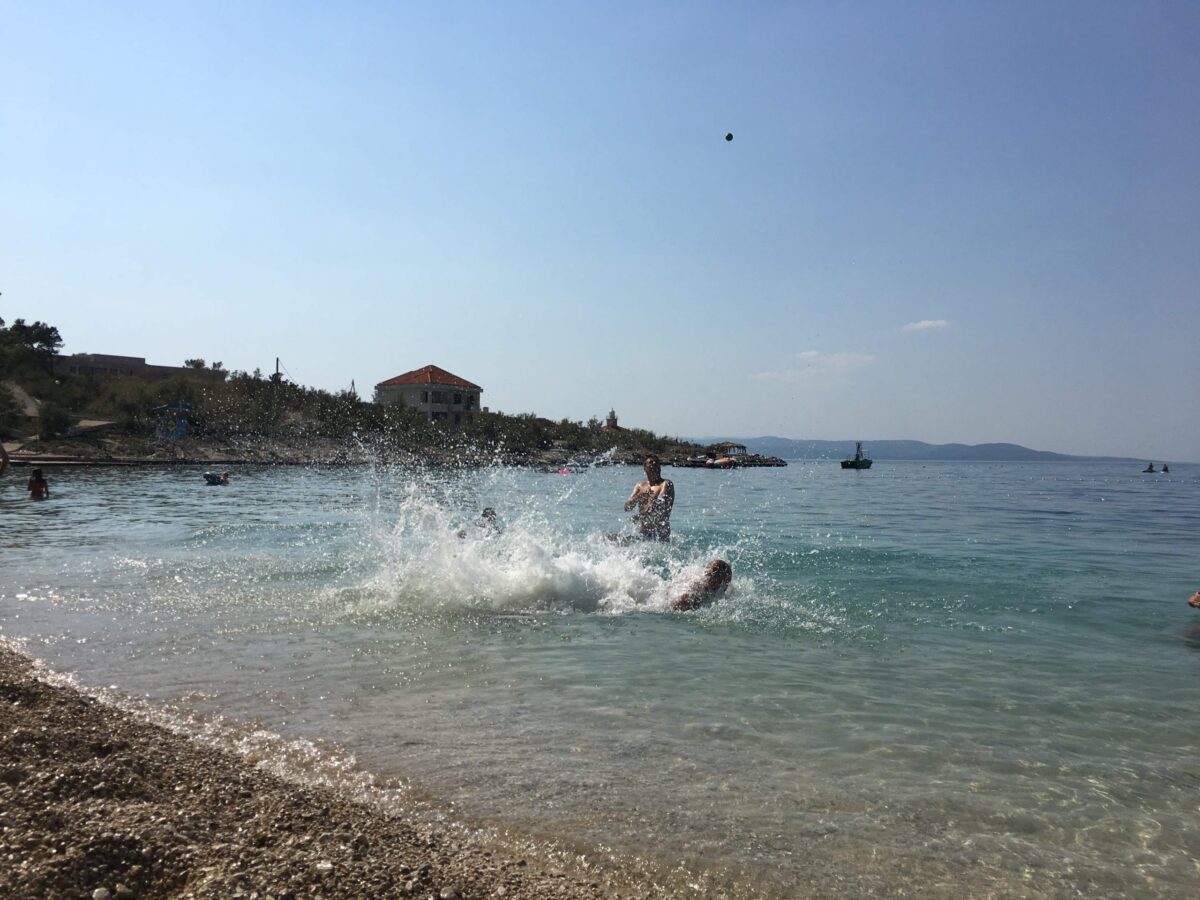 received_345402363315116