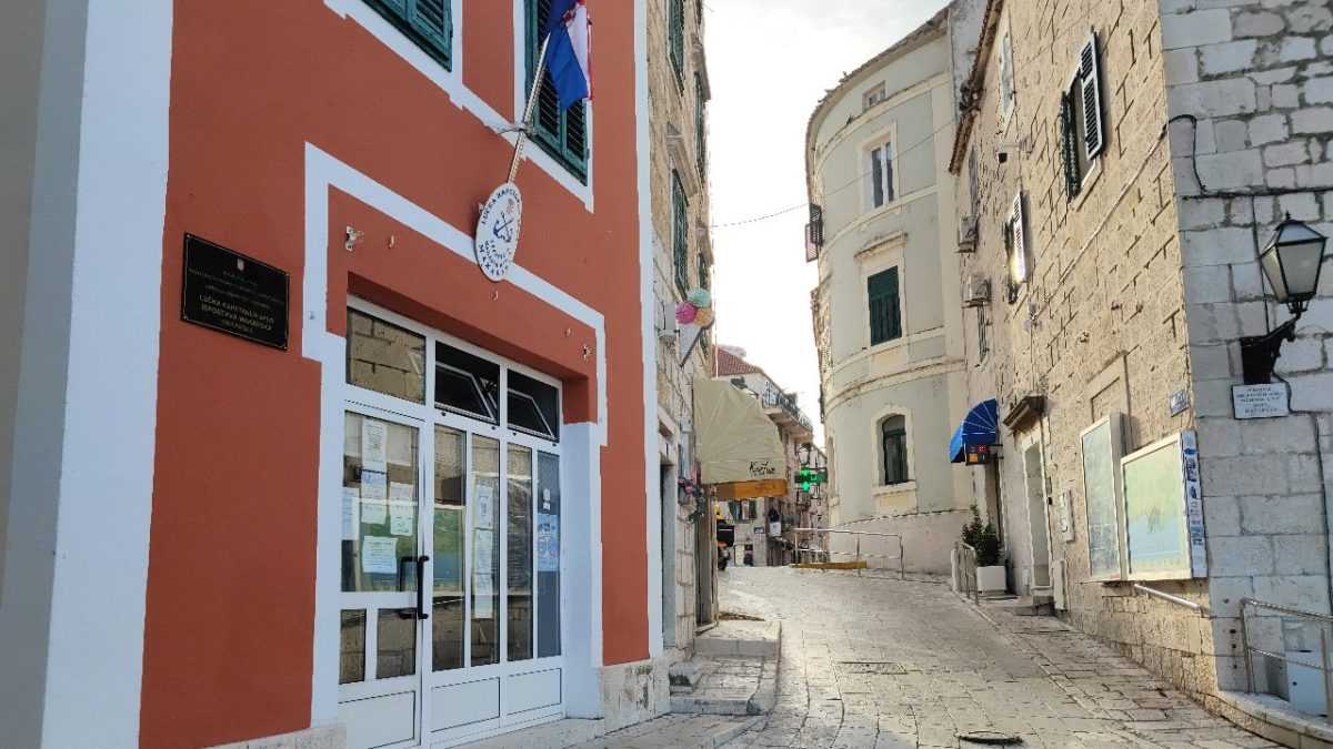 foto-ozren-franic-lucka-kapetanija
