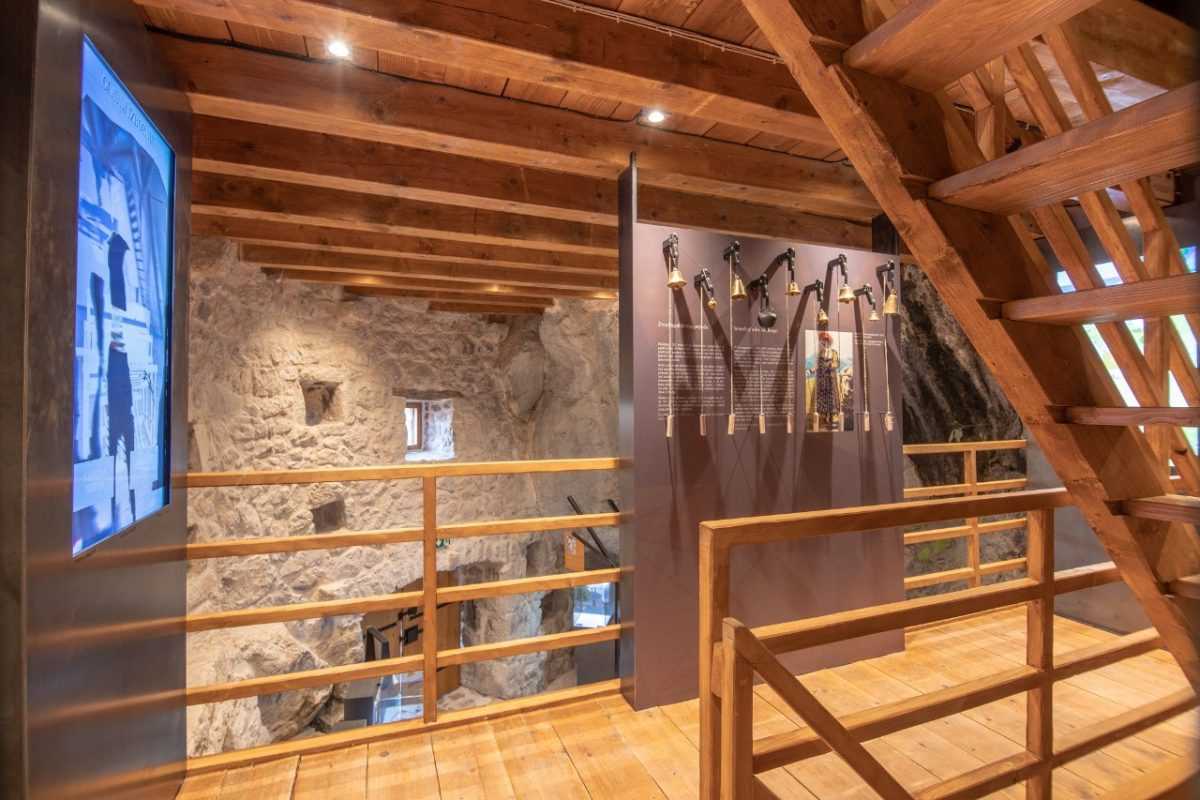 Veliki Kaštel, autor fotografije Ante Bebić 1_copy_1280x853