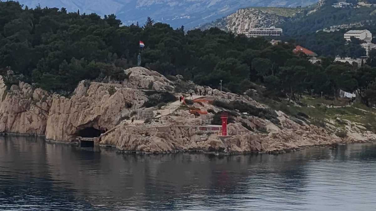 grotta _copy_1280x720