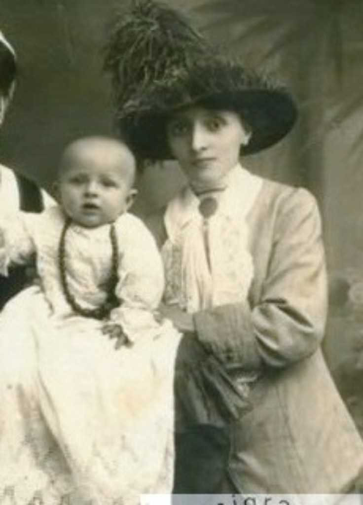 balie (2)_copy_736x1024