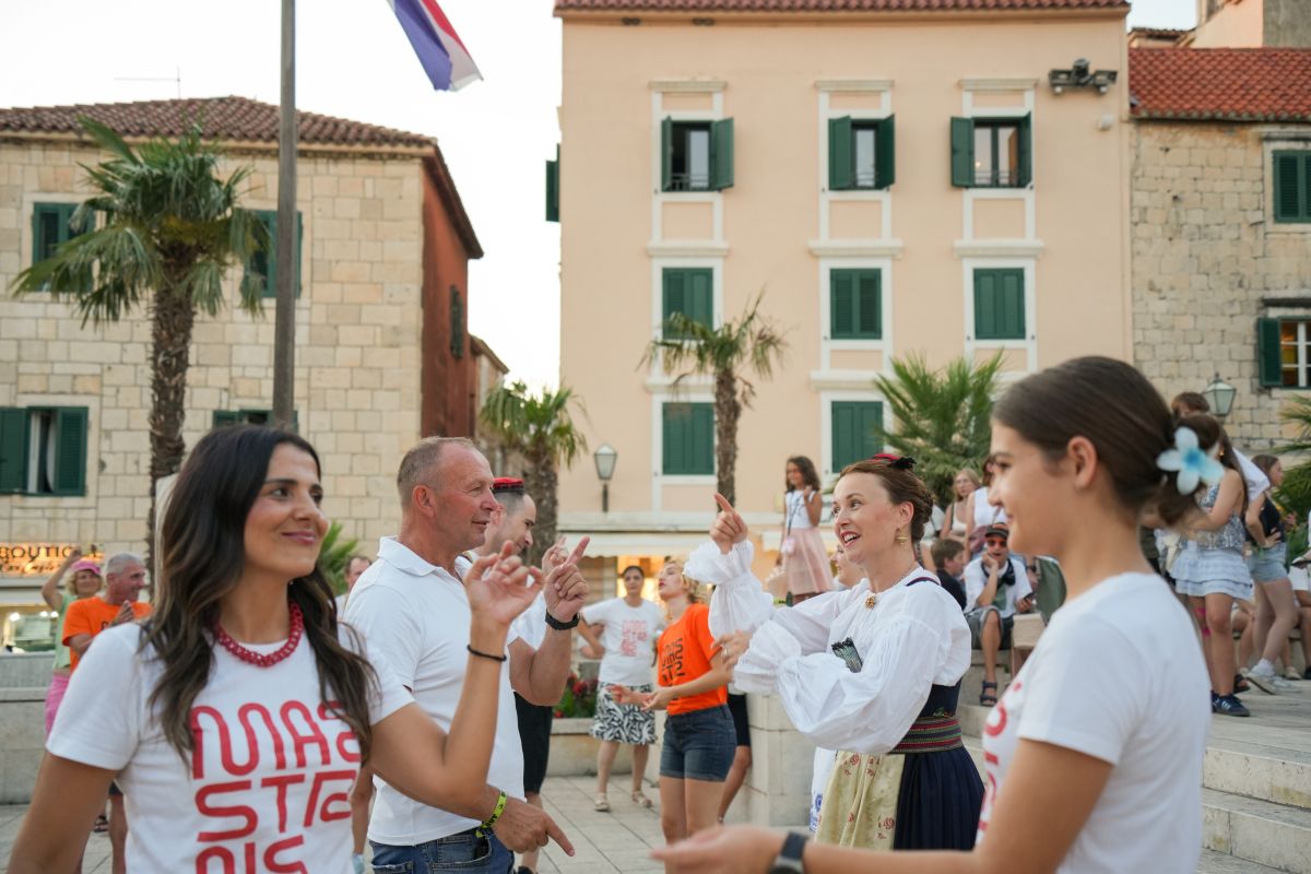 Maestrale ture(6)